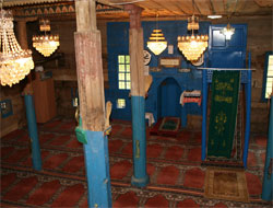 800 Yıllık Tarihi Cami İlgi Bekliyor