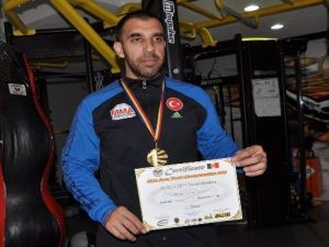 Hakan İtmiş Mma Dünya Şampiyonu Oldu