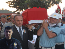 Şehit Polise Rize'de Tören