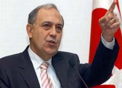 İlk sivil sekreter CHP'ye danışman oldu