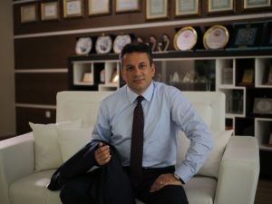 Hekimoğlu’ndan İddialı Mesaj: "Ekonomi Bizim İşimiz"