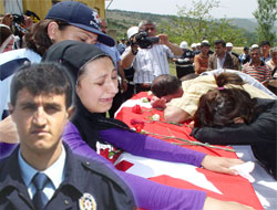 Şehit Polis Çorum'da Defnedildi
