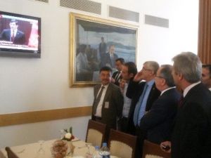 Meclis Restoranında Kabine Heyecanı