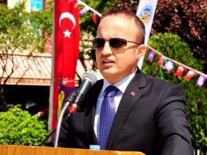 Yeni Kabineye İlk Yorum