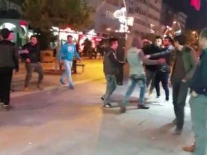 Bolu’da İki Grubun Kavgasını Vatandaşlar Ayırdı