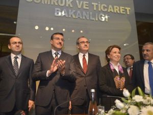 Gümrük Ve Ticaret Bakanlığı’nda Devir-teslim Töreni