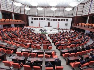 Hükümet Programı Güven Oylaması Pazartesi Günü Yapılacak
