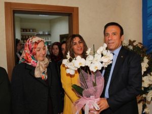 Canikli Ak Kadınlardan Genç’e Ziyaret