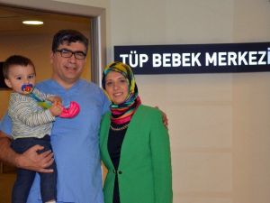 18 Yıllık Bebek Hasreti Doğru Tedaviyle Son Buldu