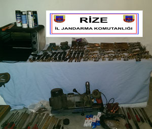 Rize'de Kaçak Silah Operasyonu