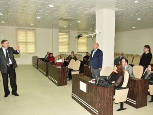 Eğitimcilere ’Atık Pil’ Semineri