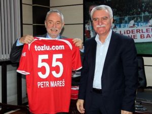 Çek Başkonsolosu Mares, Samsunspor’u Ziyaret Etti