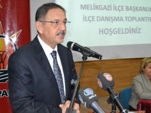 Ak Parti Genel Başkan Yardımcısı Mehmet Özhaseki: