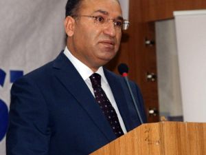 Bakan Bozdağ: “Diyarbakır’daki Saldırı Türkiye’nin Birlik Ve Beraberliğine Yapılan Bir Saldırıdır”