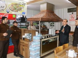 Konesob Başkanı Karamercan Esnafı Denetledi