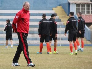 İpekoğlu: “Transferi Oyuncular Belirleyecek”
