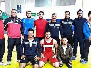 Büyükşehir Güreş Takımı’nda Hedef Süper Lig