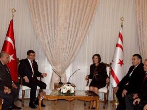 Davutoğlu Kktc Meclis Başkanı Siber’le Görüştü