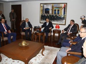 Bakan Kılıç İlk Resmi Ziyaretini Memleketine Yaptı