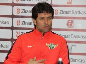 Akhisar Belediyespor Gruplara Kaldı