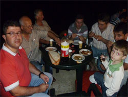 Plajda Barbekü Ziyafeti