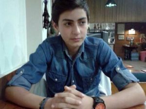 Balkondan Düşen Genç Toprağa Verildi