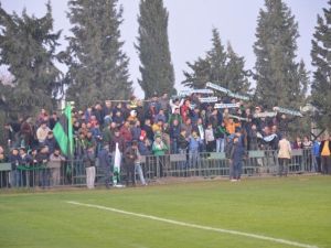 Akigolar’a Taraftarlarından Büyük Destek