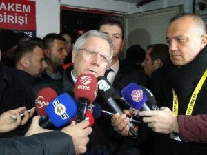 Aziz Yıldırım Esti Gürledi