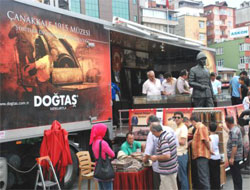 Şehitler Tır'ı Pazar'da