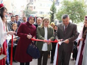 Fatsa’da El Emeği Ürünler Kermeste Görücüye Çıkarıldı