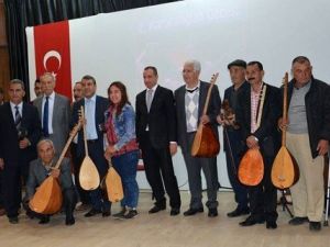 Mut’ta 2. Karacaoğlan Gecesi