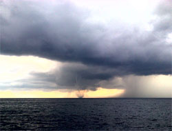 Rize'de Doğa Olayı Yaşandı