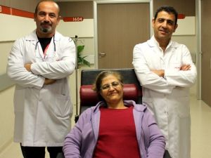 5 Kiloluk Dev Miyomdan Ameliyatla Kurtuldu