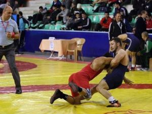 Malatya Büyükşehir Güreş Takımı Play-off’ta