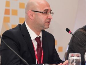 Sanlav: “Eğitimi Dijital Hale Getirelim, Çocukları Değil”