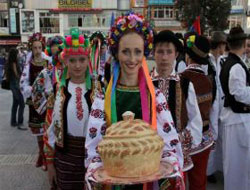 Samsun Halk Dansları Festivali Başladı