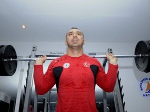 Cezası Biten Başpehlivan Ali Gürbüz, Yeniden Meydanlara İniyor