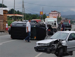 Kafa Kafaya Çarpıştılar 4 Yaralı