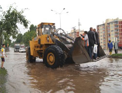 Rize ve Erzurum'u Yağmur Vurdu!