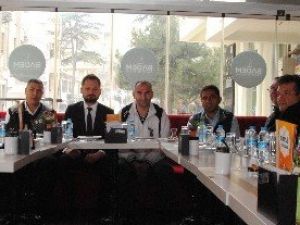 Afyon Beşiktaşlılar Derneği Basın Mensuplarıyla Bir Araya Geldi