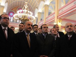 Devlet Erkanı, Musevi Cemaati’nin Hanuka Bayramı’nı Kutladı
