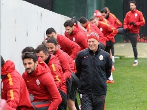 Galatasaray, Beşiktaş Maçı Hazırlıklarını Sürdürüyor