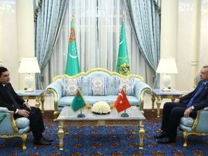 Cumhurbaşkanı Erdoğan, Türkmenistan Devlet Başkanı Berdimuhamedov’la Görüştü