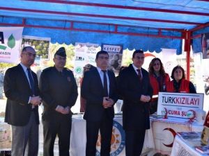 Çaycuma’da "Gönüllüysen Renk Ver" Teması Altında Sivil Toplum Kuruluşları Bir Araya Geldi