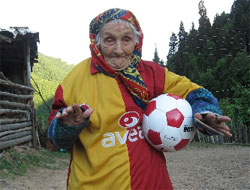 Artvinli Nine Fanatik GS'li