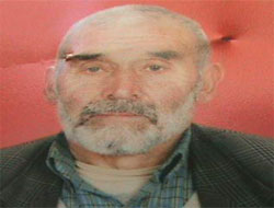 Ahırda İple Kendini Astı