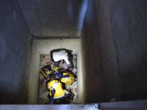 Asansör Boşluğuna Düşen Temizlik İşçisi Öldü