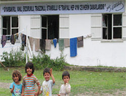 Fındık işçilerine Atatürk ile karşılama