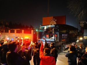 Galatasaray, Olimpiyat Stadyumu’na Hareket Etti
