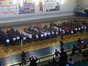 Bartın’da Hentbol Grup Müsabakaları Başladı